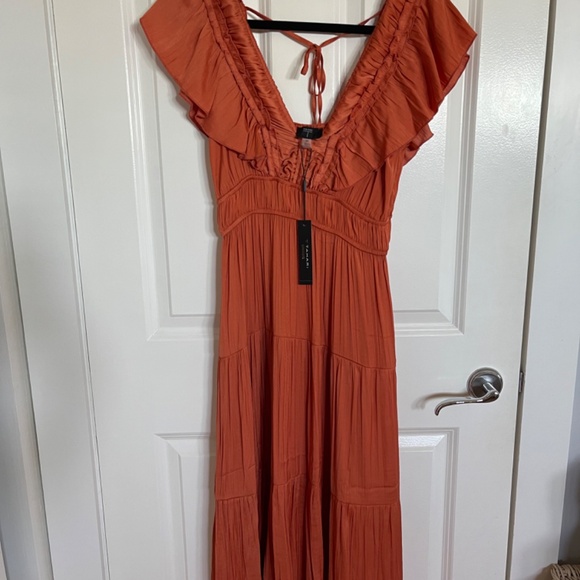 T Tahari Dress - Picture 3 of 3